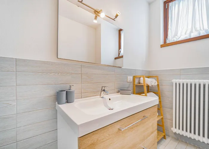 Апартаменты Casale Antico Borgo Колико